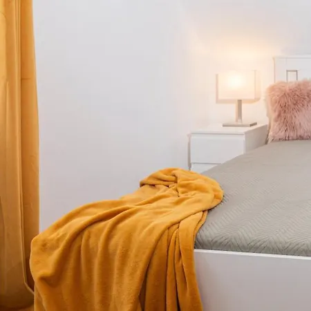 Irisz Teljes Haz Вилла