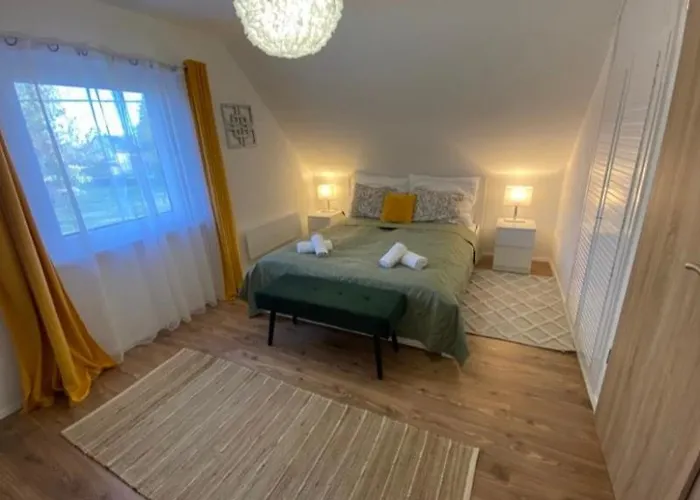 Irisz Teljes Haz Balatonmariafurdo