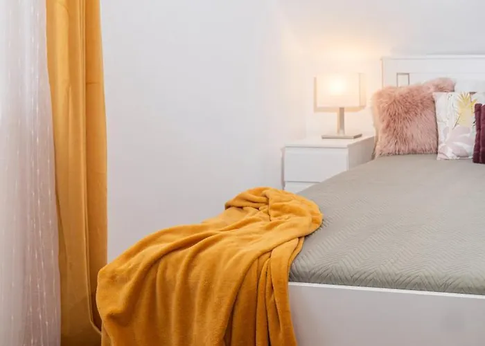 Irisz Teljes Haz Villa